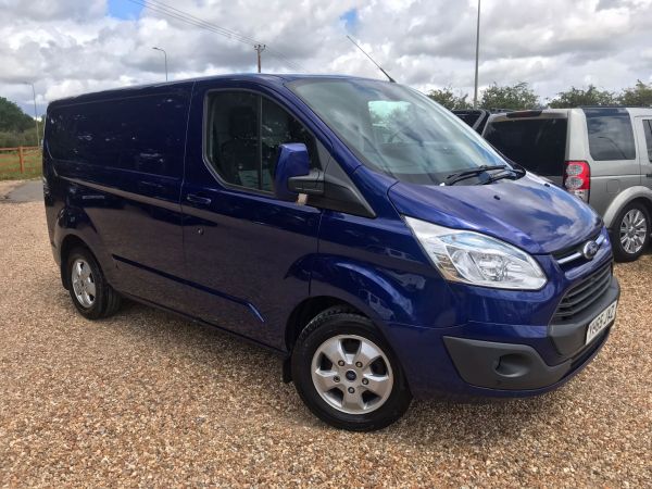 Used FORD TRANSIT CUSTOM in Witney, Oxfordshire for sale