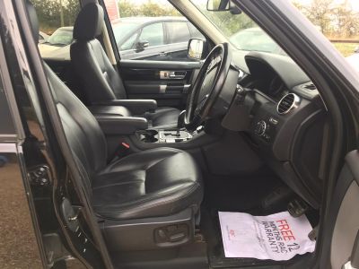 LAND ROVER DISCOVERY 4 TDV6 HSE - 3666 - 15