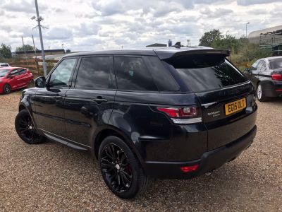 LAND ROVER RANGE ROVER SPORT SDV6 HSE - 4011 - 7