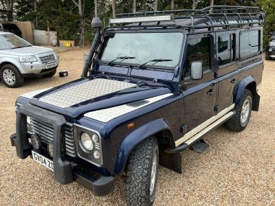 LAND ROVER DEFENDER 110 TD5 COUNTY STATION WAGON - 3800 - 5