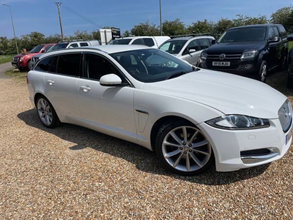 Used JAGUAR XF in Witney, Oxfordshire for sale