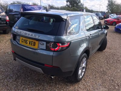 LAND ROVER DISCOVERY SPORT TD4 HSE - 4037 - 9