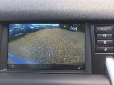 LAND ROVER DISCOVERY SPORT TD4 HSE - 4037 - 21