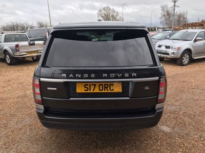 LAND ROVER RANGE ROVER SDV8 AUTOBIOGRAPHY - 3928 - 9