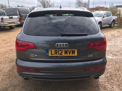 AUDI Q7 TDI QUATTRO S LINE PLUS - 3929 - 8