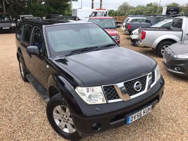 Used NISSAN PATHFINDER in Witney, Oxfordshire for sale