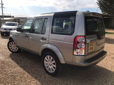 LAND ROVER DISCOVERY 4 SDV6 HSE - 3844 - 9