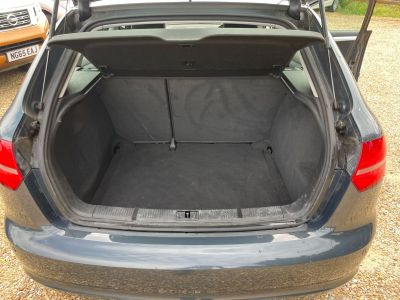 AUDI A3 SPORTBACK TDI SPORT - 4301 - 16