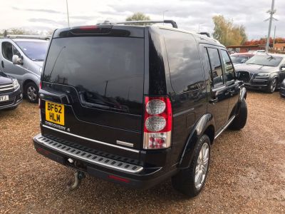 LAND ROVER DISCOVERY SDV6 HSE LUXURY - 4072 - 8