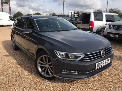 VOLKSWAGEN PASSAT GT TDI BLUEMOTION TECHNOLOGY - 3824 - 3