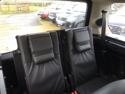 LAND ROVER DISCOVERY SDV6 HSE LUXURY - 4072 - 25