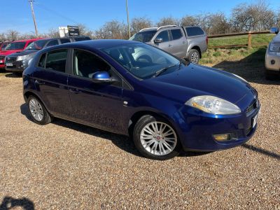 FIAT BRAVO ACTIVE T-JET - 4275 - 2