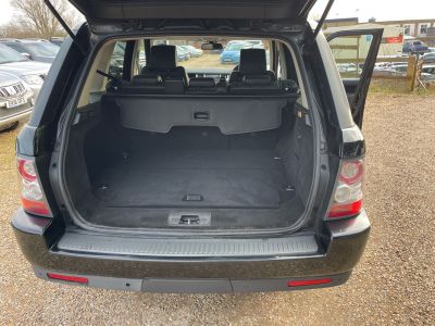 LAND ROVER RANGE ROVER SPORT TDV6 HSE - 4264 - 18