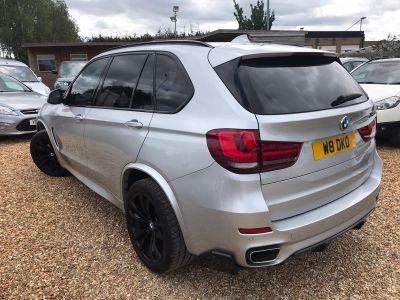 BMW X5 XDRIVE30D M SPORT - 3644 - 11