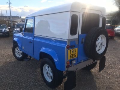 LAND ROVER DEFENDER 90 HARD-TOP TD5 - 4075 - 7