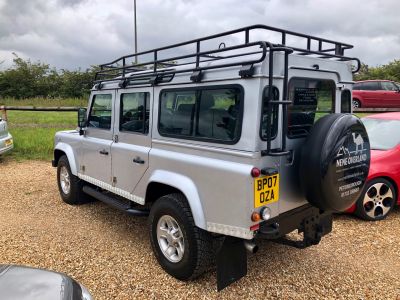LAND ROVER DEFENDER 110 XS STATION WAGON - 3113 - 6