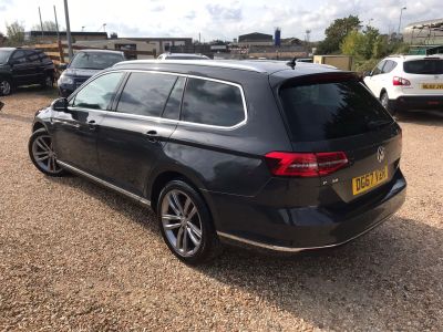 VOLKSWAGEN PASSAT GT TDI BLUEMOTION TECHNOLOGY - 3824 - 7