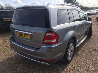 MERCEDES GL-CLASS GL350 CDI BLUEEFFICIENCY - 4039 - 11