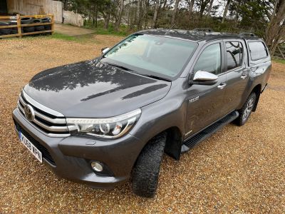 TOYOTA HI-LUX INVINCIBLE 4WD D-4D DCB - 4099 - 7