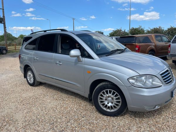 Used SSANGYONG RODIUS in Witney, Oxfordshire for sale