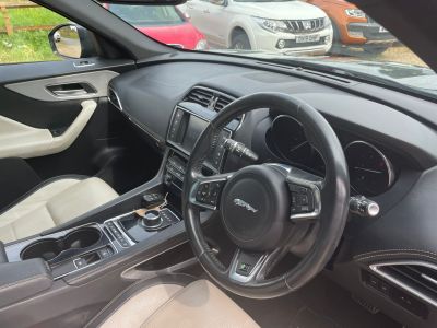 JAGUAR F-PACE R-SPORT AWD - 4180 - 8